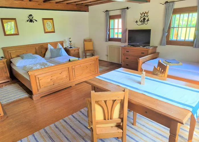 Ferienlounge Bluntausee * Golling an der Salzach